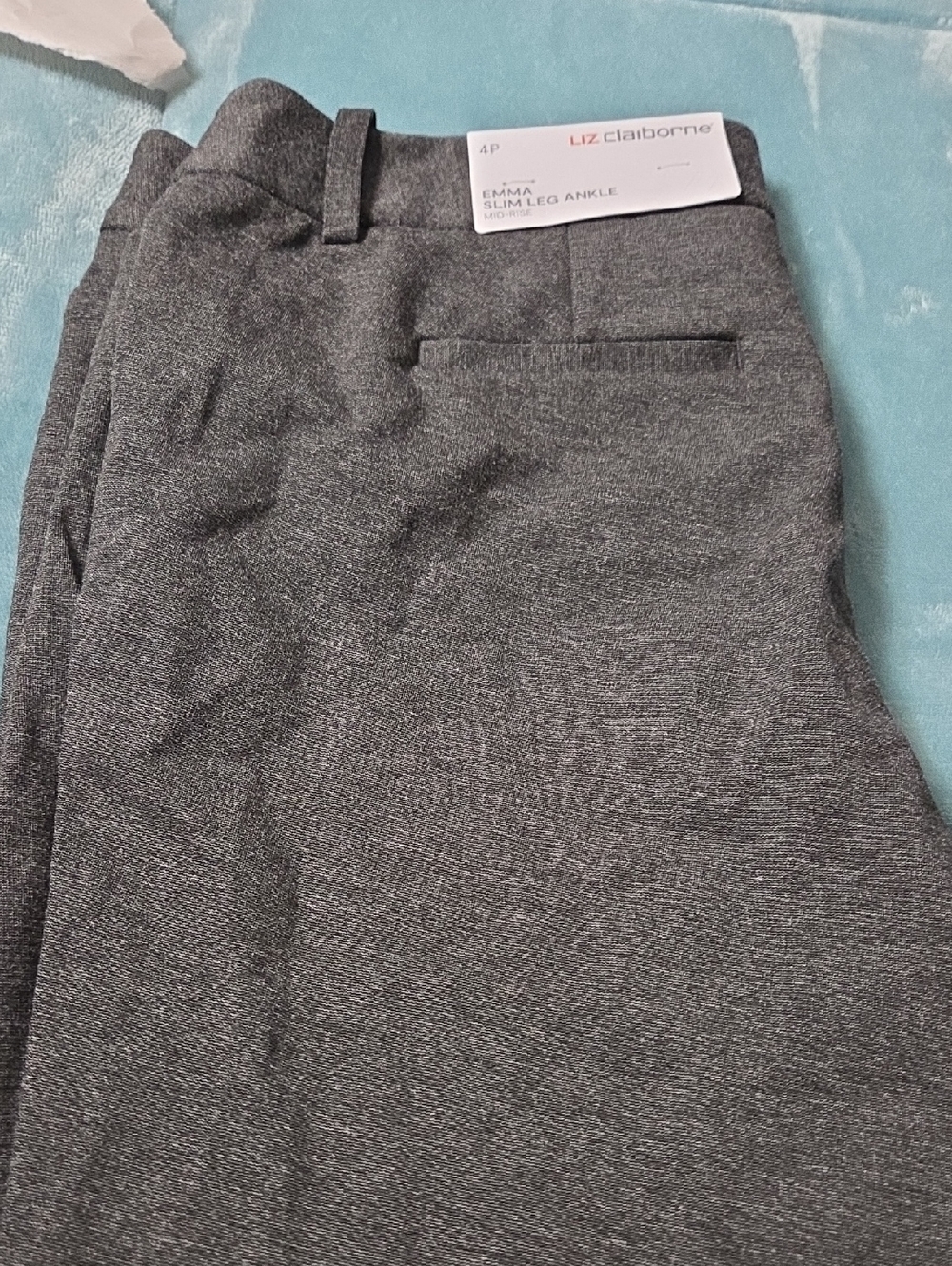 Liz Claiborne Gray Slim Leg Ankle Pants